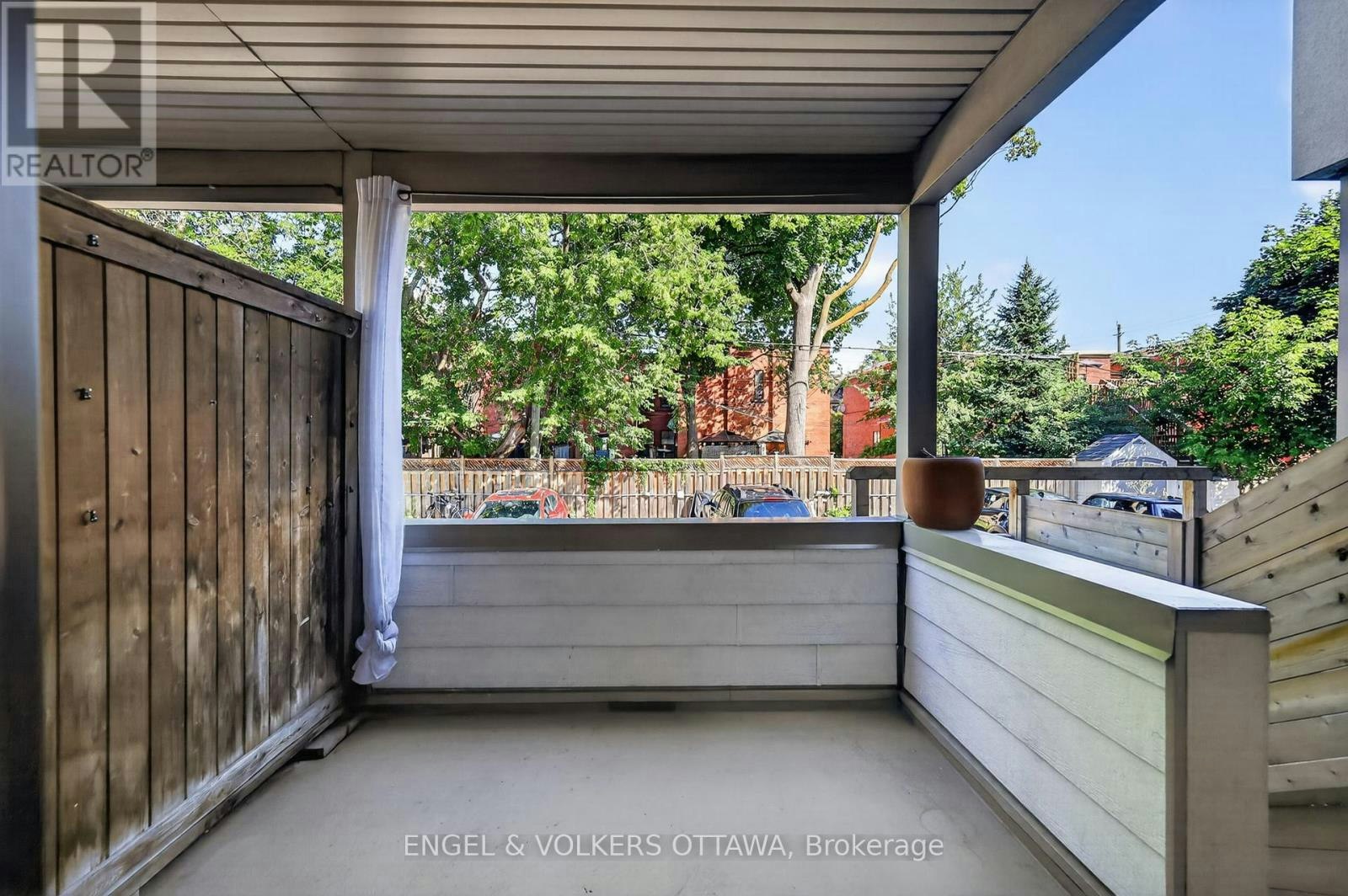 107-A Third Avenue, Ottawa, ON, K1S 2J7 - 32