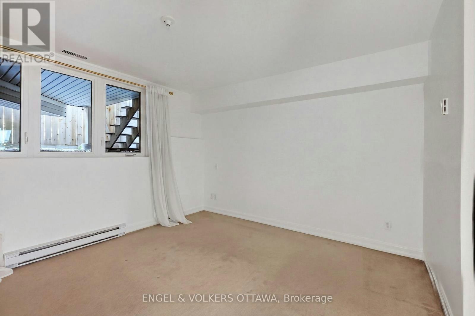 107-A Third Avenue, Ottawa, ON, K1S 2J7 - 23