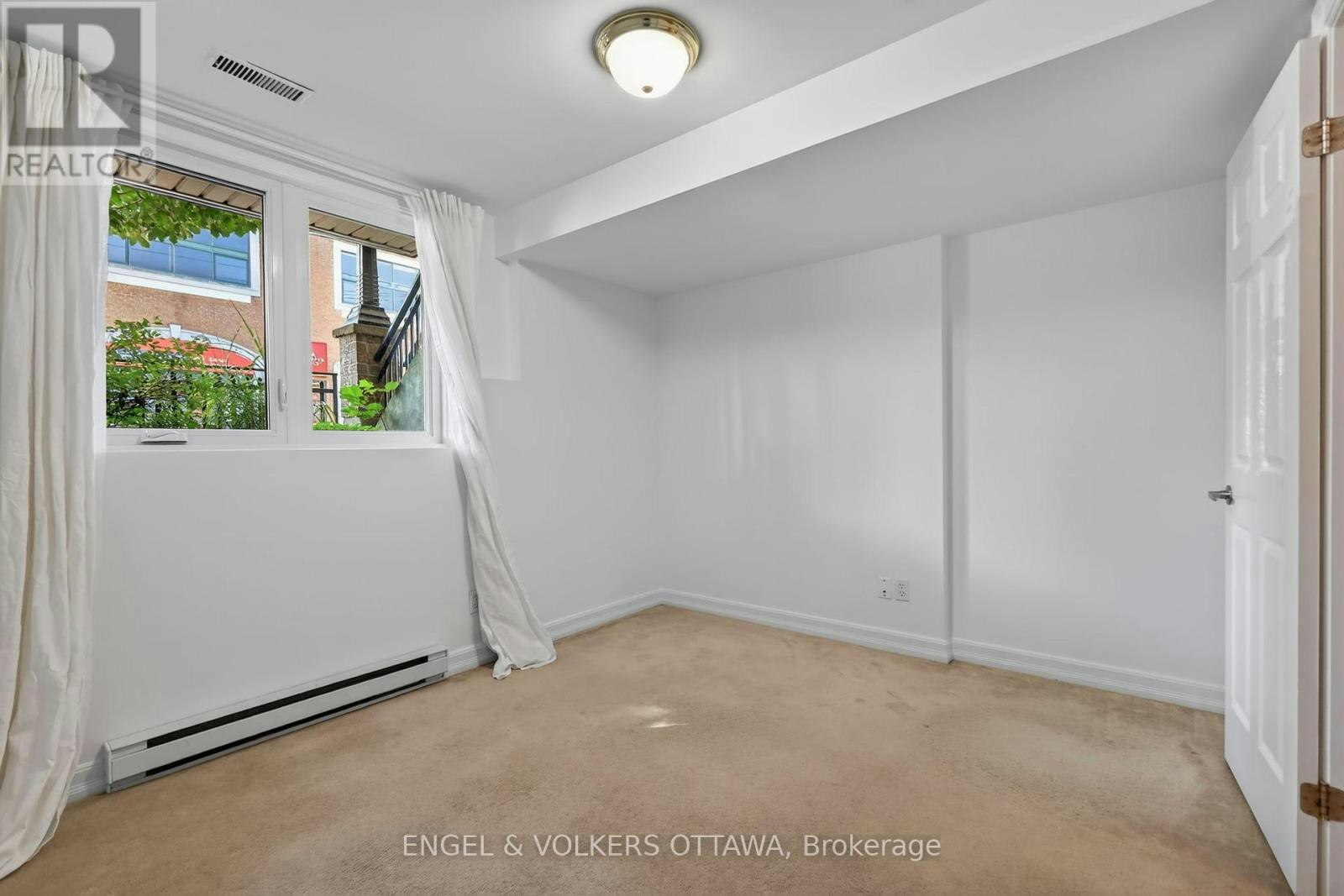 107-A Third Avenue, Ottawa, ON, K1S 2J7 - 30