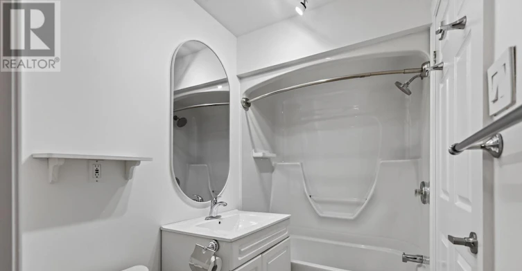107-A Third Avenue, Ottawa, ON, K1S 2J7 - 26