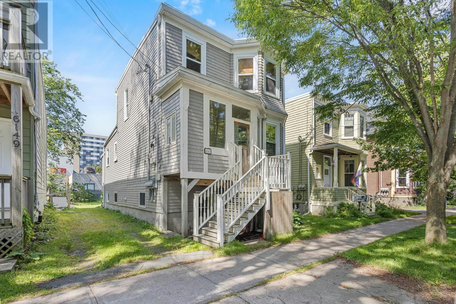 6147 Pepperell Street, Halifax, NS, B3H 2X6