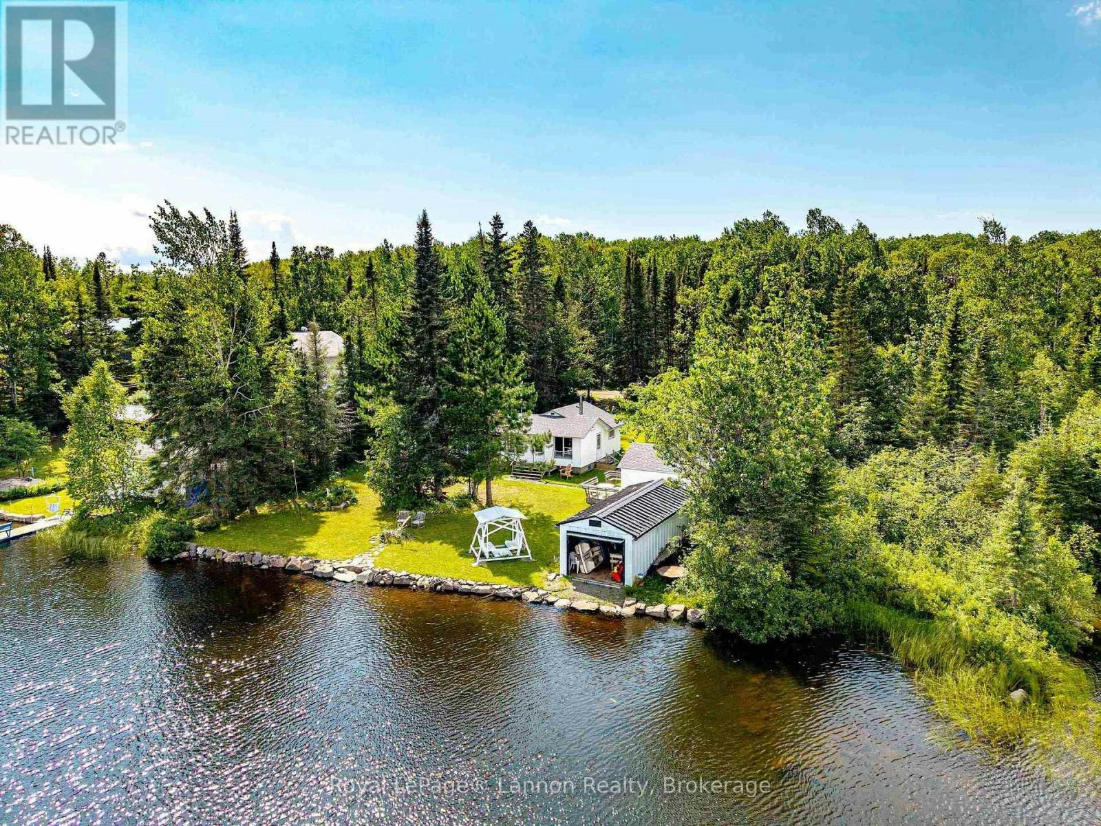22 Warnica Road W, Cayuga, ON, P7G 0Y5