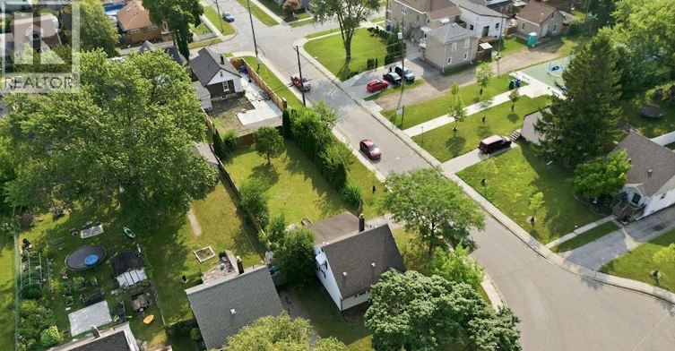 866 Francois Court, Windsor, ON, N8Y 3W4 - 43