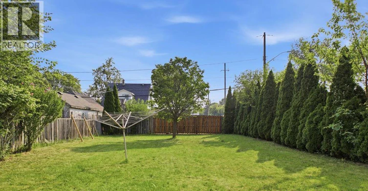 866 Francois Court, Windsor, ON, N8Y 3W4 - 35