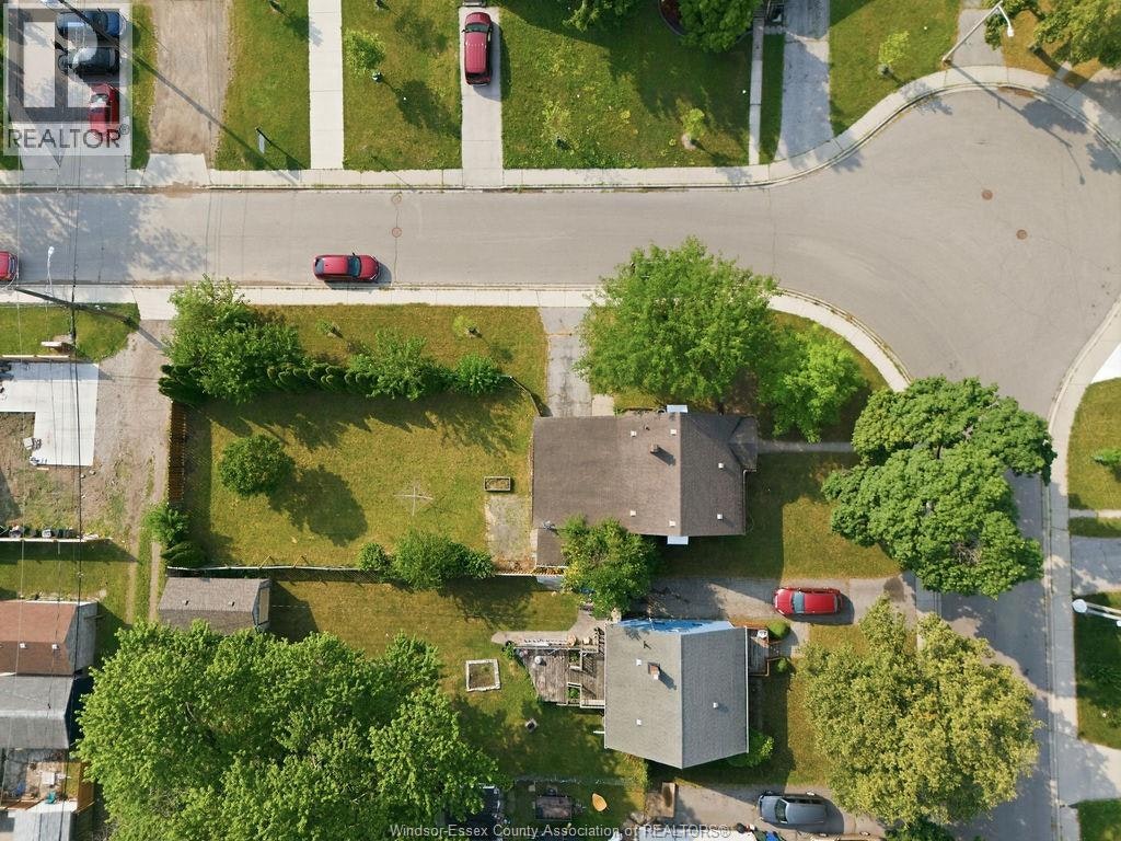866 Francois Court, Windsor, ON, N8Y 3W4 - 44