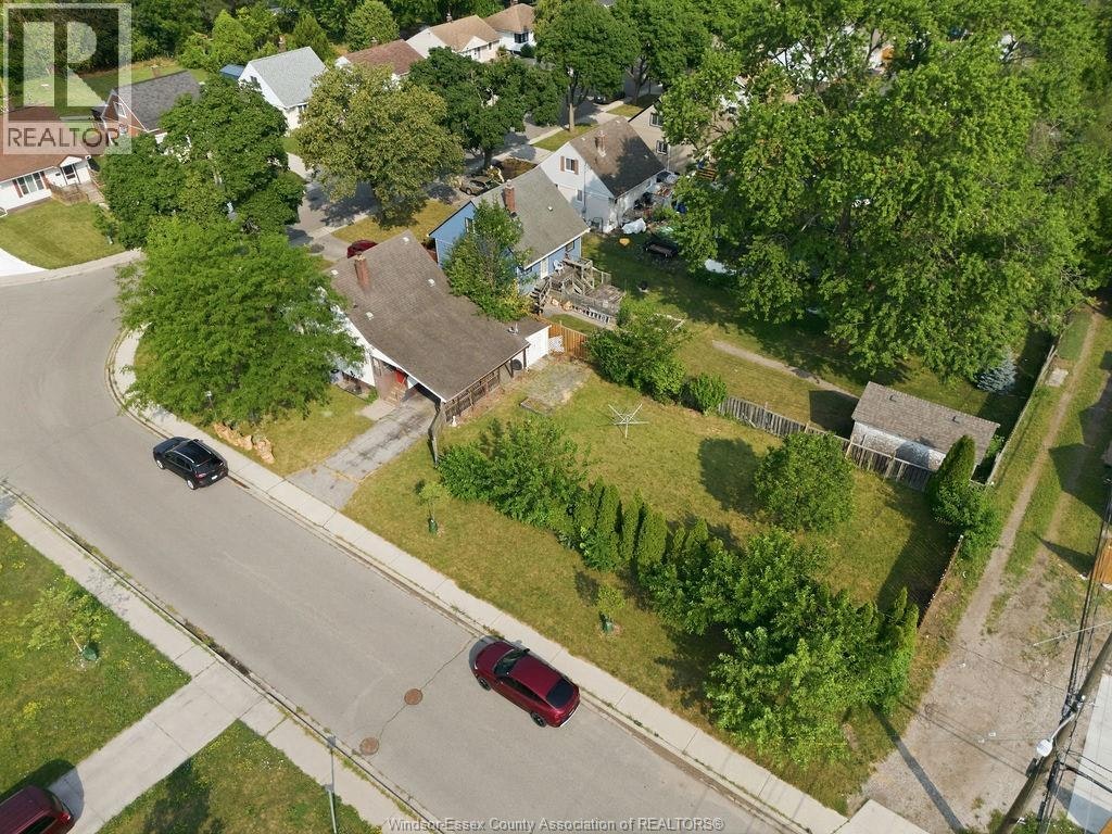866 Francois Court, Windsor, ON, N8Y 3W4 - 40