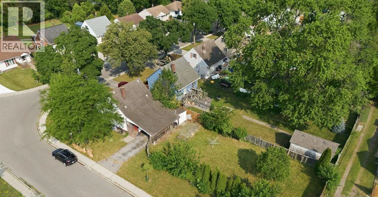 866 Francois Court, Windsor, ON, N8Y 3W4 - 40