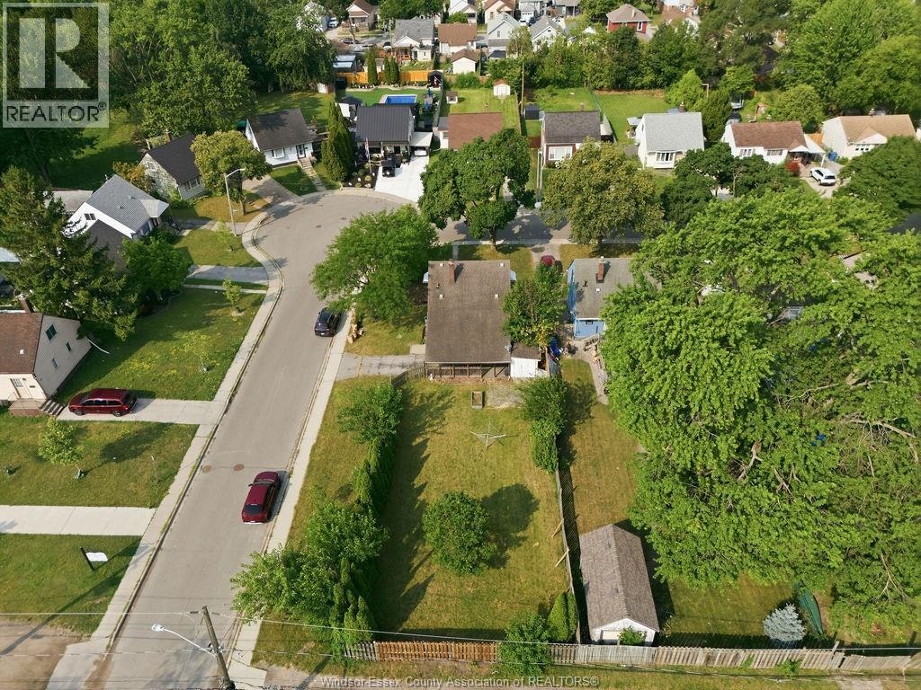 866 Francois Court, Windsor, ON, N8Y 3W4 - 39
