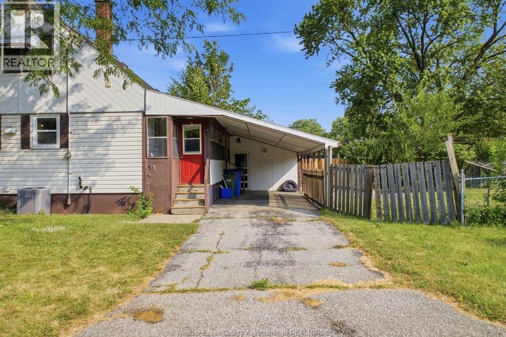 866 Francois Court, Windsor, ON, N8Y 3W4 - 4