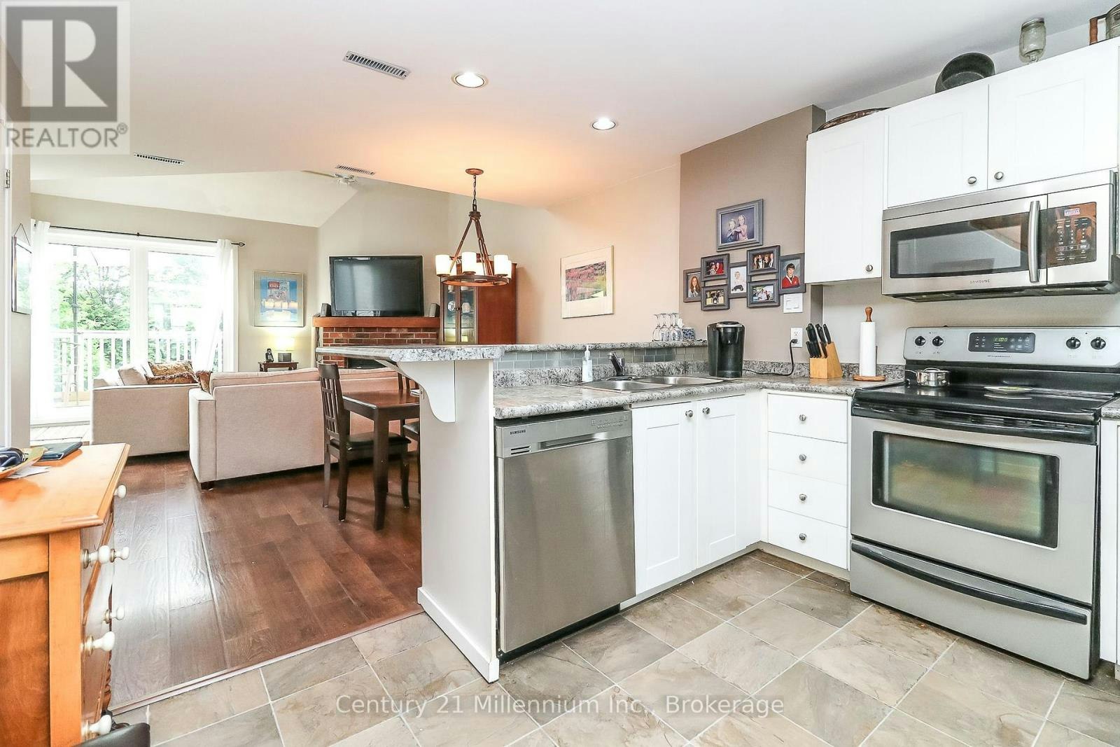 124-55 Trott Boulevard, Collingwood, ON, L9Y 5B8 - 2