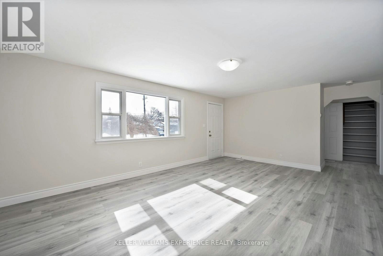 UPPER-52 Cundles Road E, Barrie, ON, L4M 2Z7 - 6