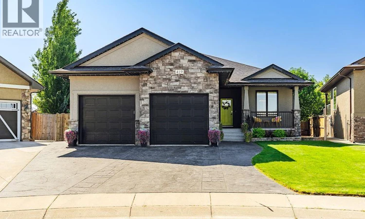 419 Paton Place