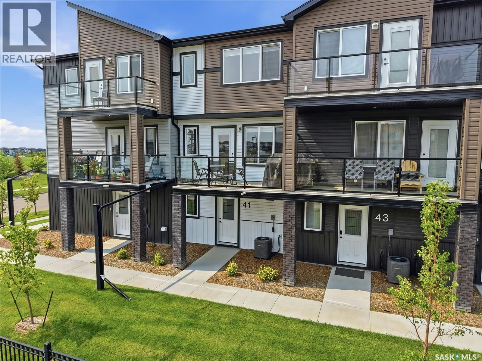 41-651 Dubois Crescent, Saskatoon, SK, S7V 1N3