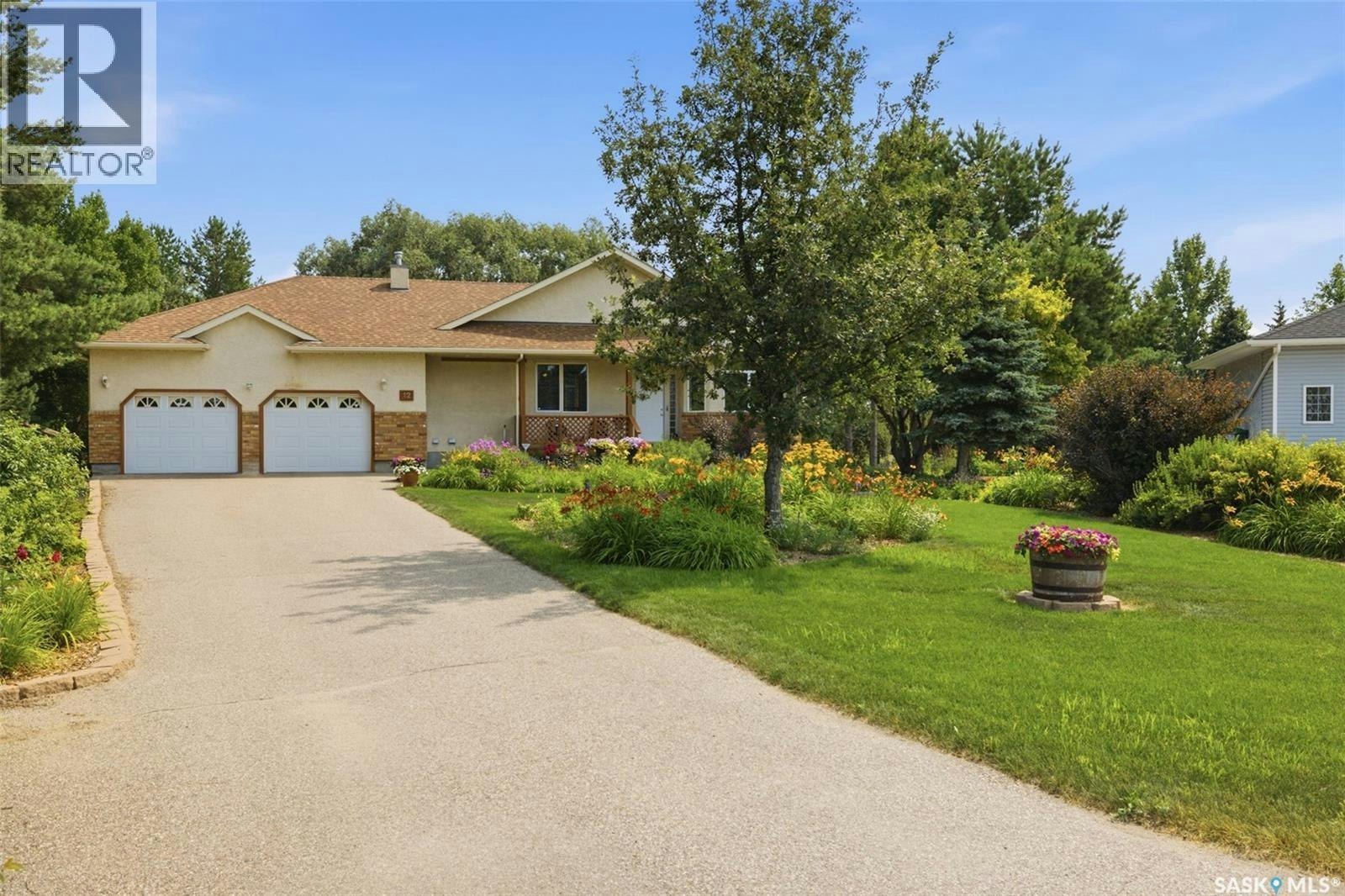 12 Porter Bay, Emerald Park, SK, S4L 1B9