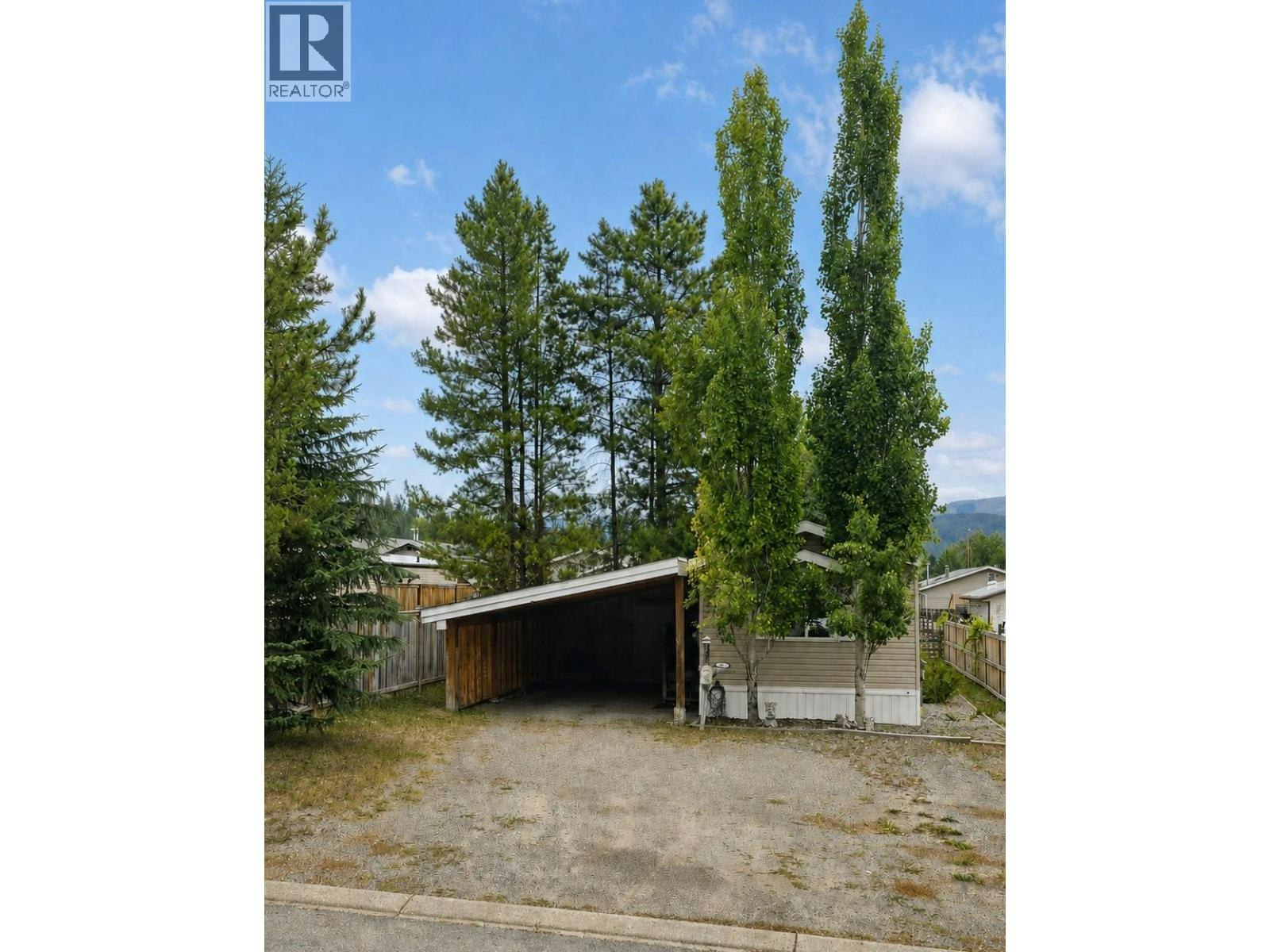 45 Dawson Crescent, Elkford, BC, V0B 1H0