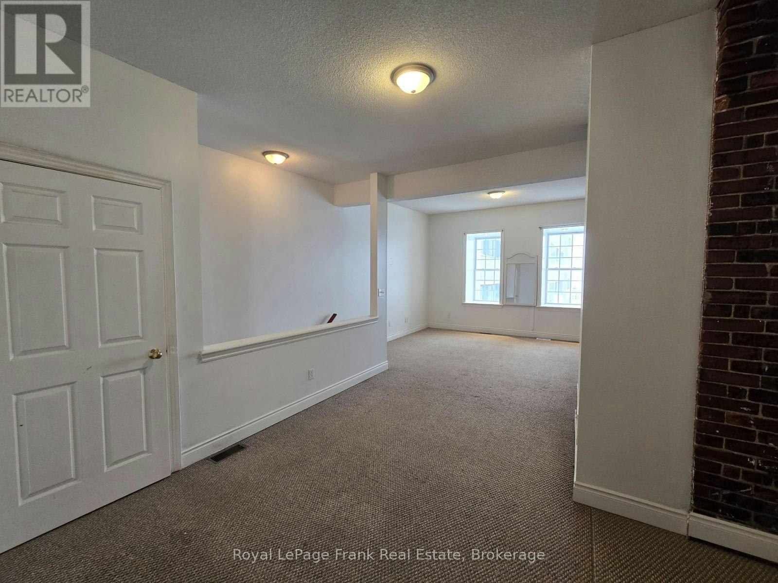 205-54 King Street E, Clarington, ON, L1C 1N3 - 5