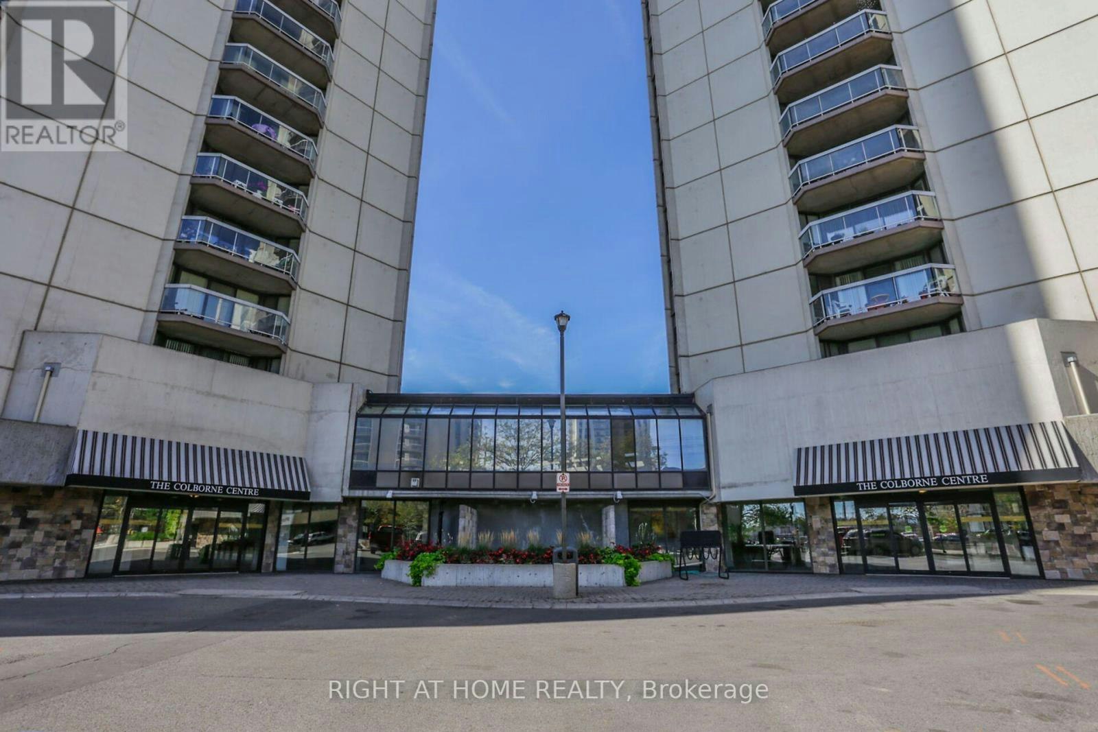 905-363 Colborne Street, London, ON, N6B 3N3