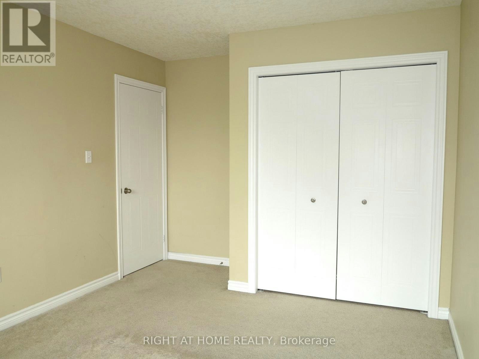 692 Oakcrossing Road, London, ON, N6H 5V9 - 16