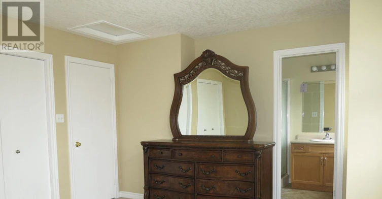 692 Oakcrossing Road, London, ON, N6H 5V9 - 11