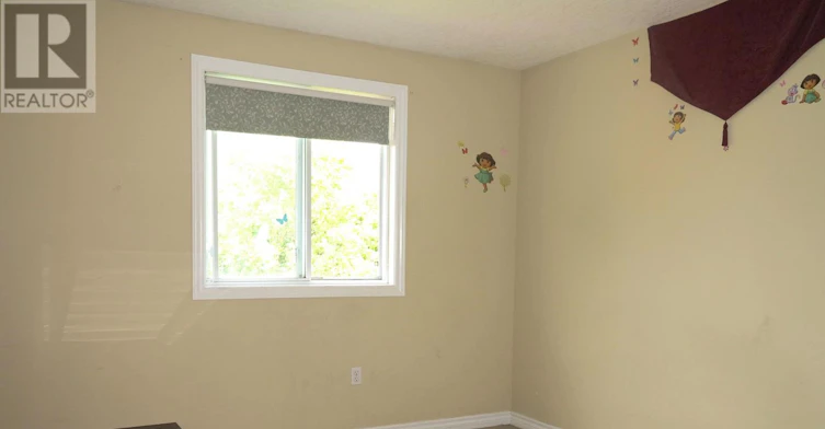 692 Oakcrossing Road, London, ON, N6H 5V9 - 13
