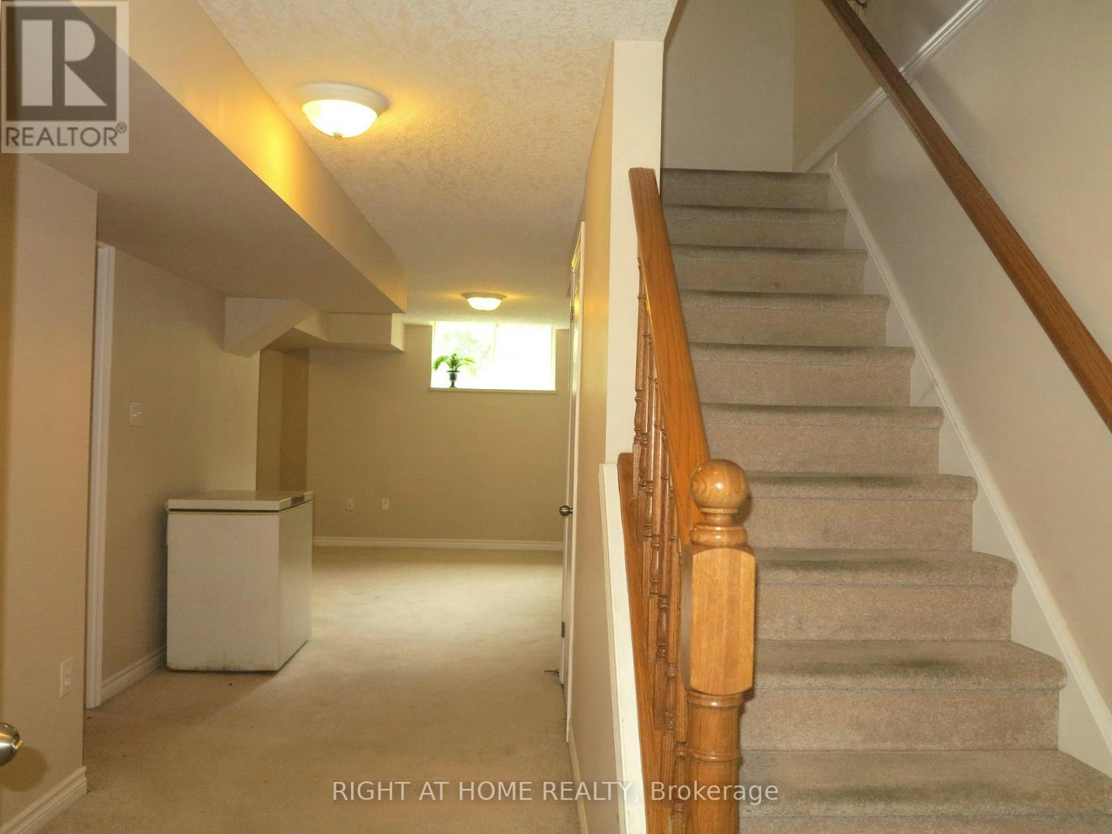 692 Oakcrossing Road, London, ON, N6H 5V9 - 20