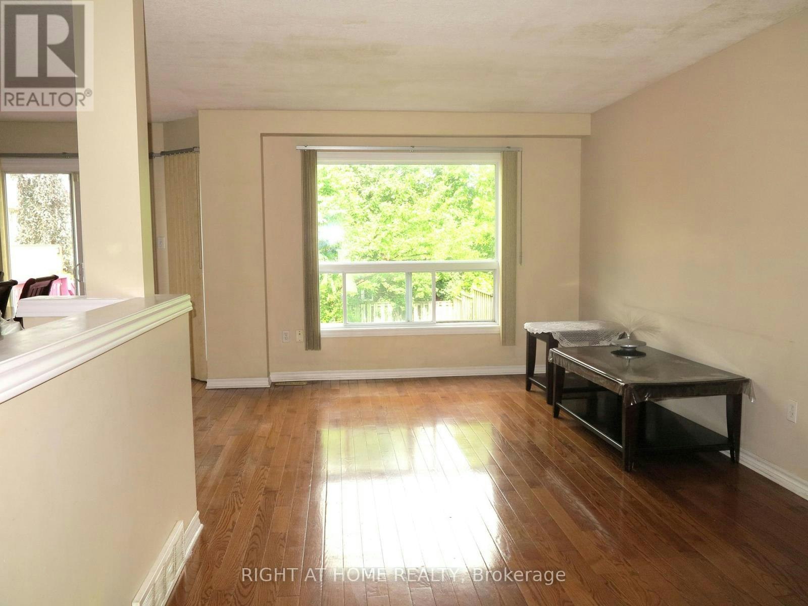 692 Oakcrossing Road, London, ON, N6H 5V9 - 3