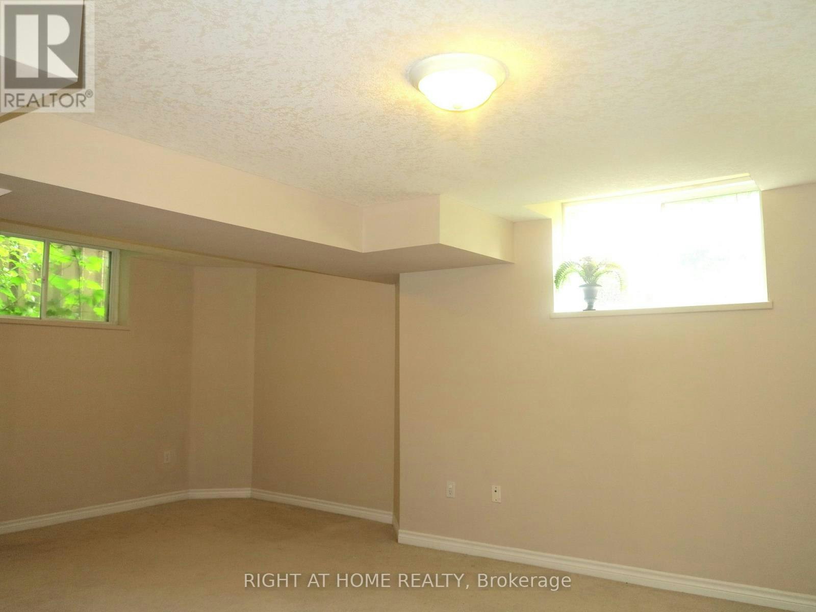 692 Oakcrossing Road, London, ON, N6H 5V9 - 21