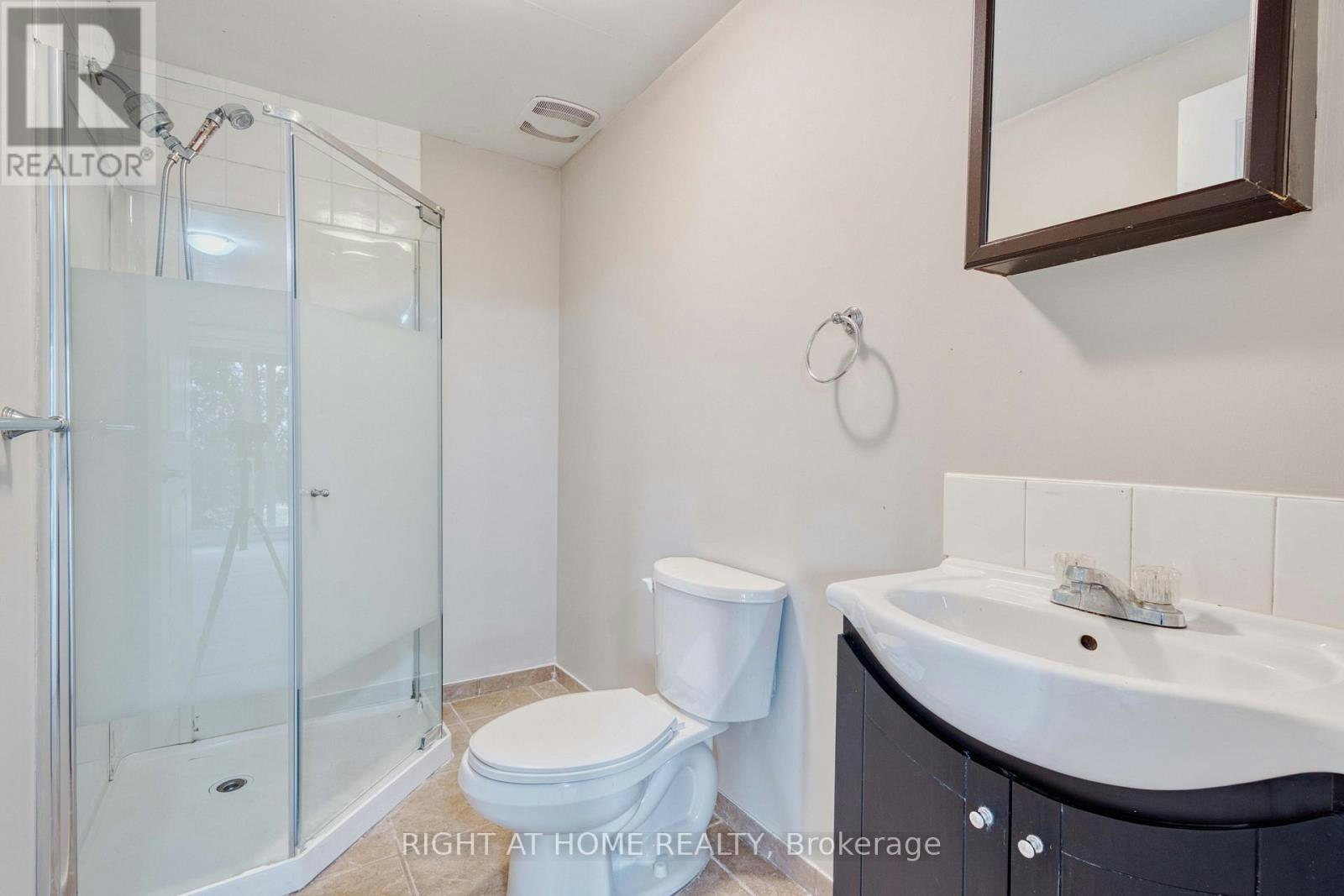 16-1030 Oakcrossing Gate, London, ON, N6H 0H1 - 31
