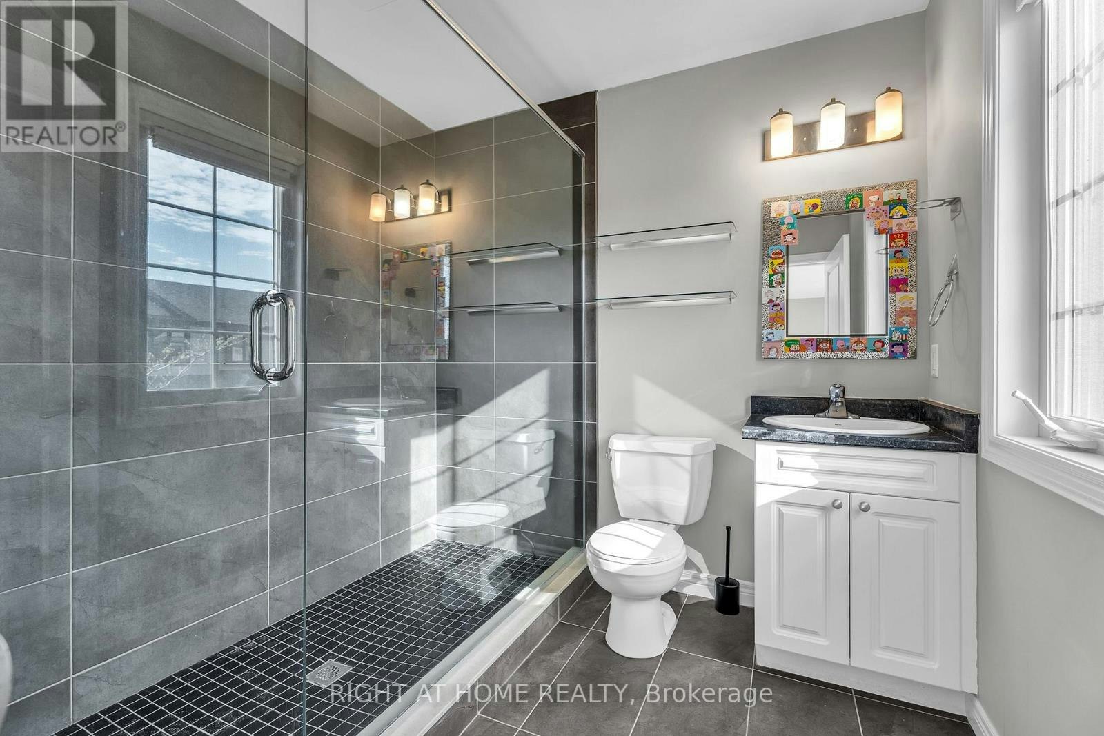 16-1030 Oakcrossing Gate, London, ON, N6H 0H1 - 19
