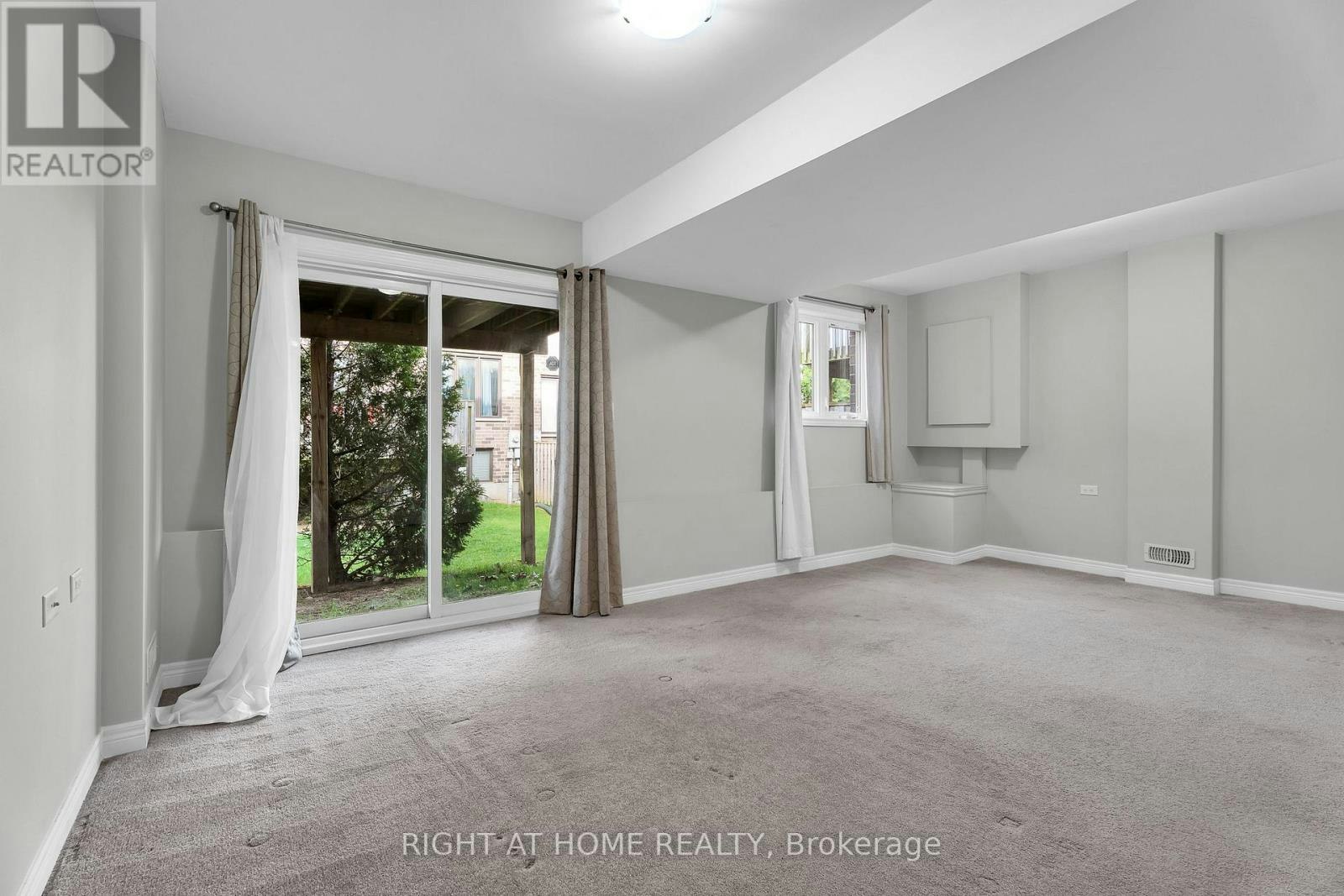 16-1030 Oakcrossing Gate, London, ON, N6H 0H1 - 29