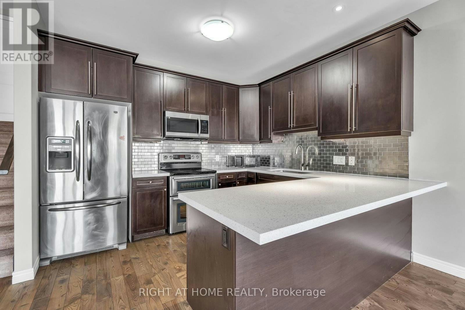 16-1030 Oakcrossing Gate, London, ON, N6H 0H1 - 9