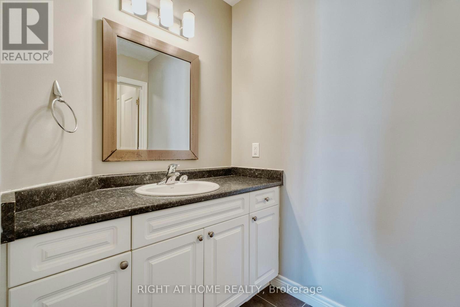 16-1030 Oakcrossing Gate, London, ON, N6H 0H1 - 24