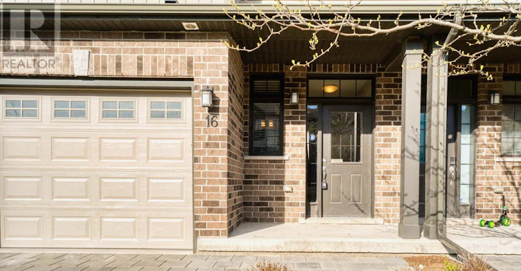 16-1030 Oakcrossing Gate, London, ON, N6H 0H1 - 3