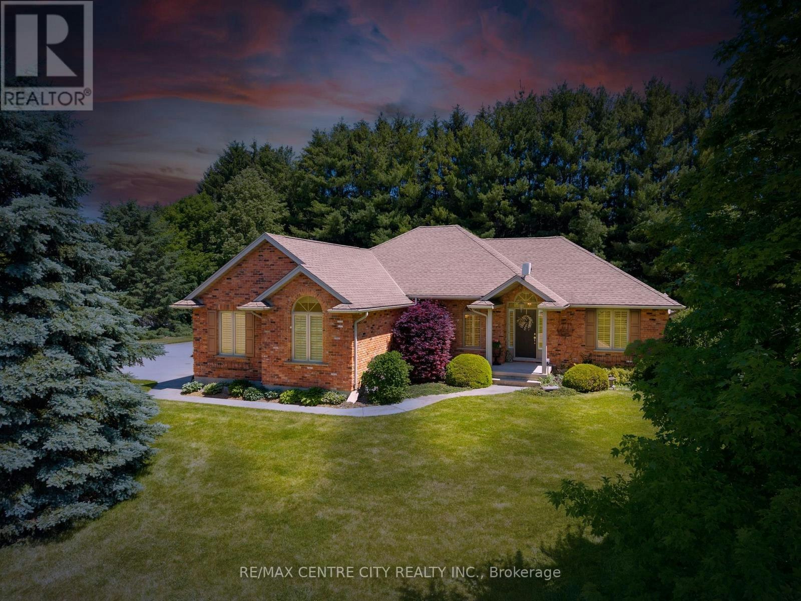 61 Aberdeen Drive, Komoka, ON, N0M 2A0