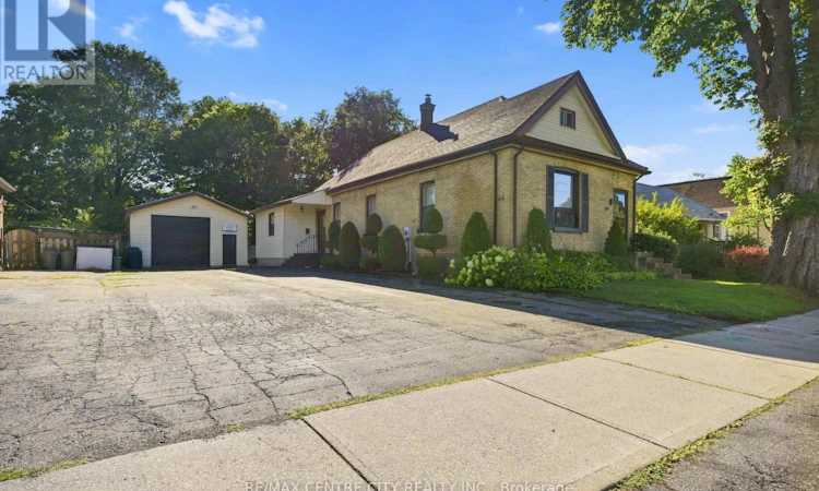 64 Linwood Street