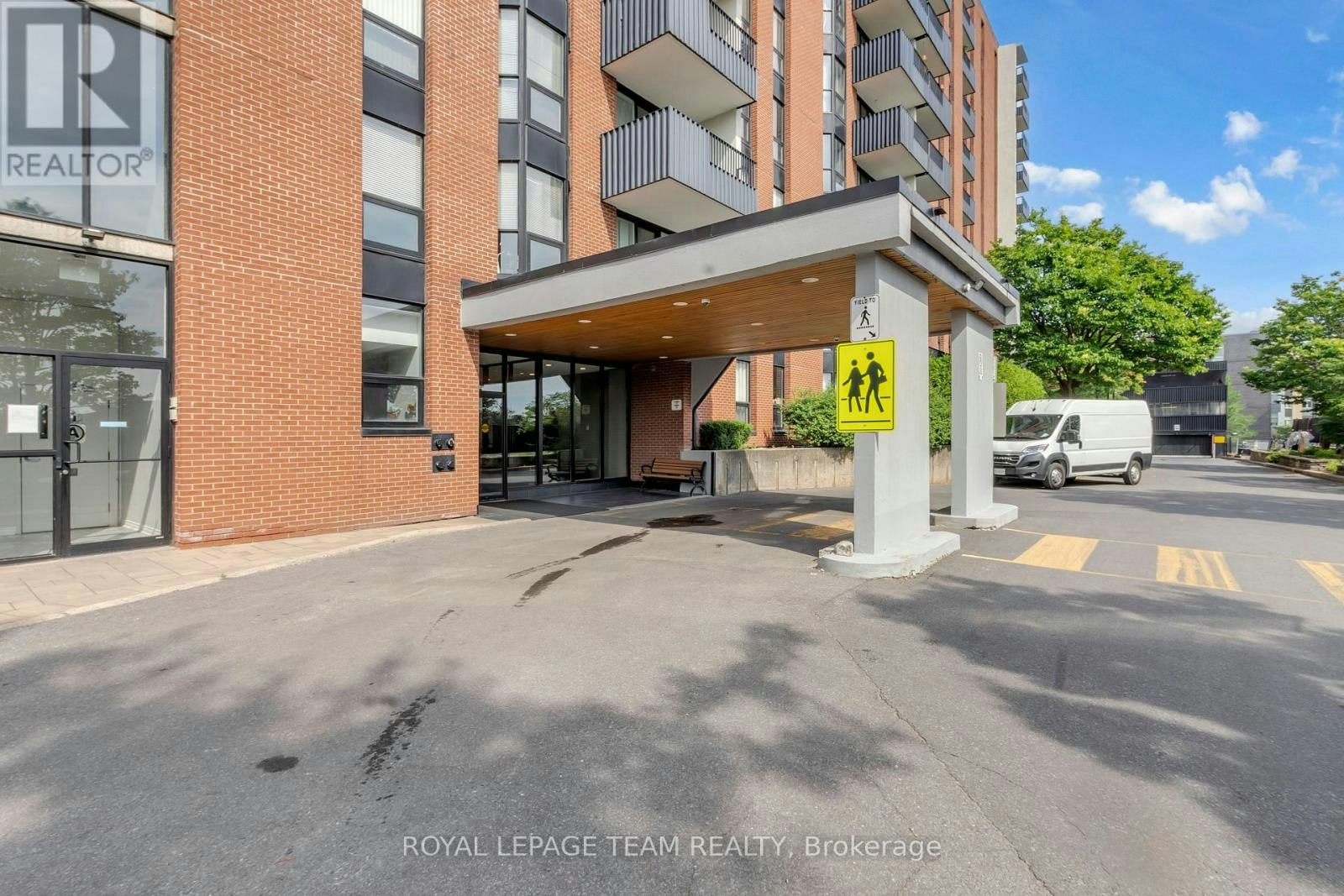 306-2951 Riverside Drive, Ottawa, ON, K1V 8W6 - 2
