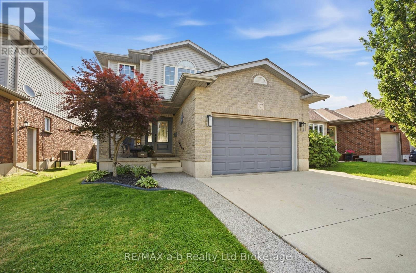 507 Hummingbird Crescent, Woodstock, ON, N4T 1V9