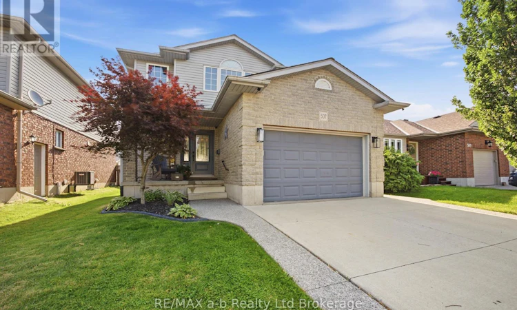507 Hummingbird Crescent