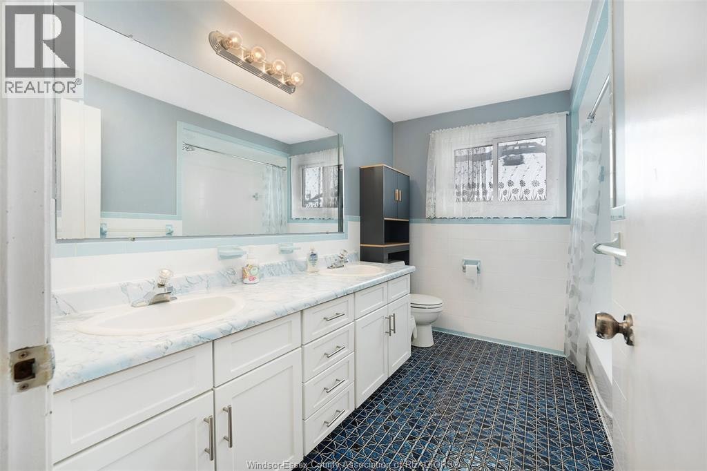 MAIN-907 Gladstone Avenue, Windsor, ON, N9A 2R5 - 15