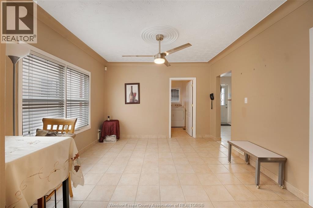 MAIN-907 Gladstone Avenue, Windsor, ON, N9A 2R5 - 5