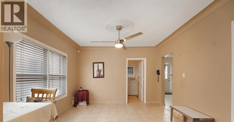 MAIN-907 Gladstone Avenue, Windsor, ON, N9A 2R5 - 5