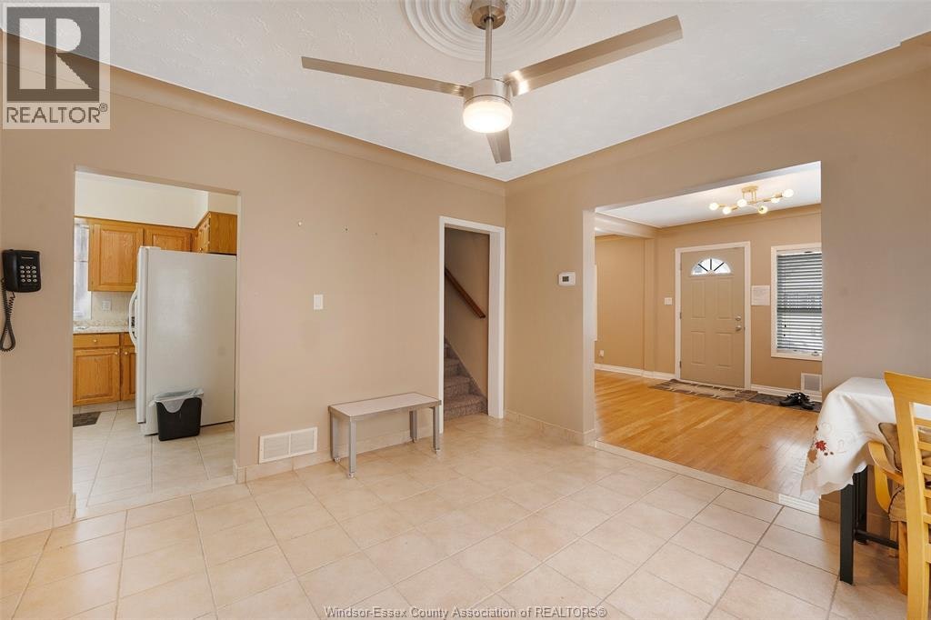 MAIN-907 Gladstone Avenue, Windsor, ON, N9A 2R5 - 6