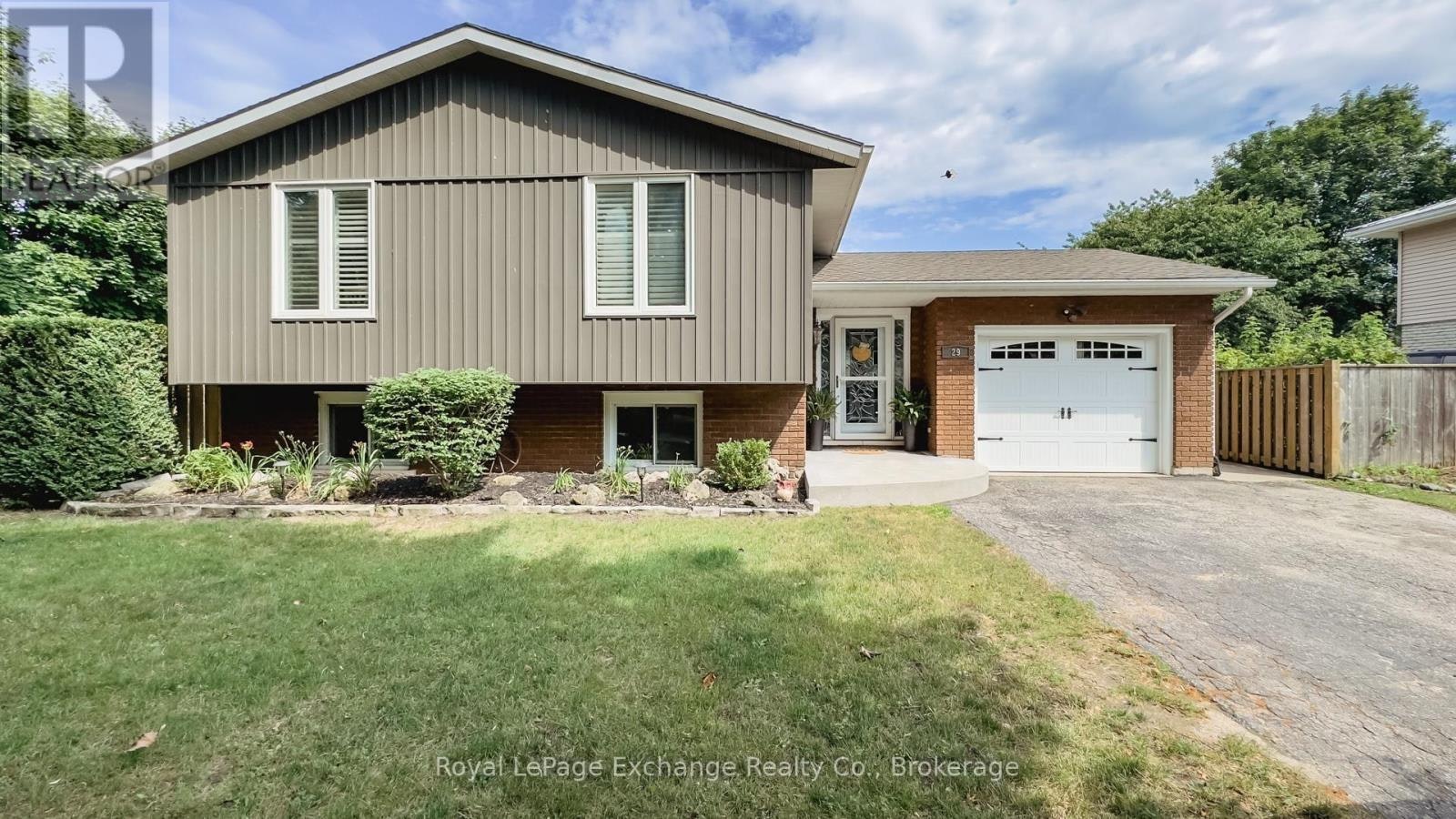 29 Anne Marie Crescent, Huron Kinloss, ON, N2Z 2N1