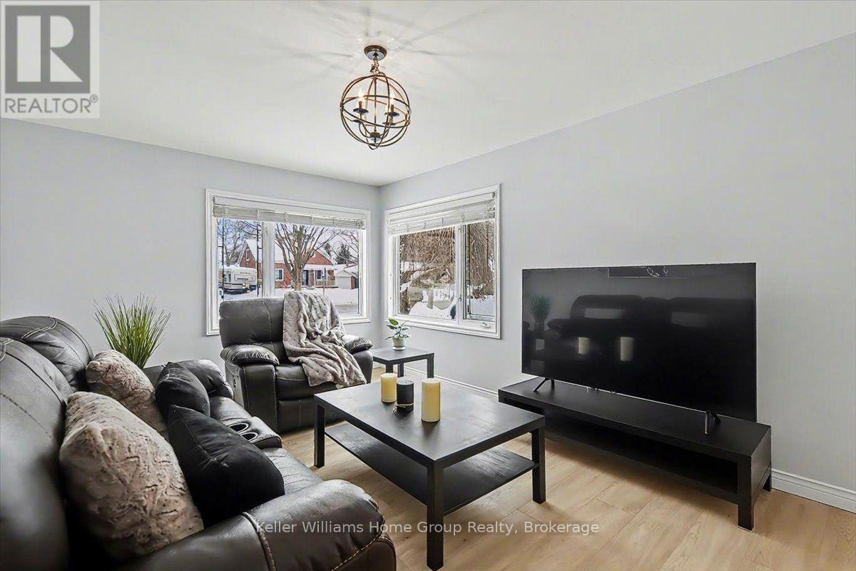 1520 Concession Road, Cambridge, ON, N3H 4L9 - 4