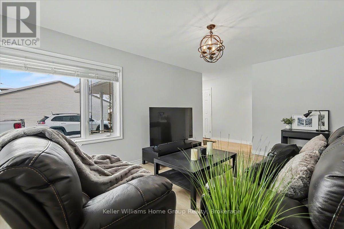 1520 Concession Road, Cambridge, ON, N3H 4L9 - 3