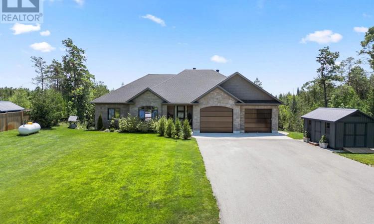 156 Pine View Drive