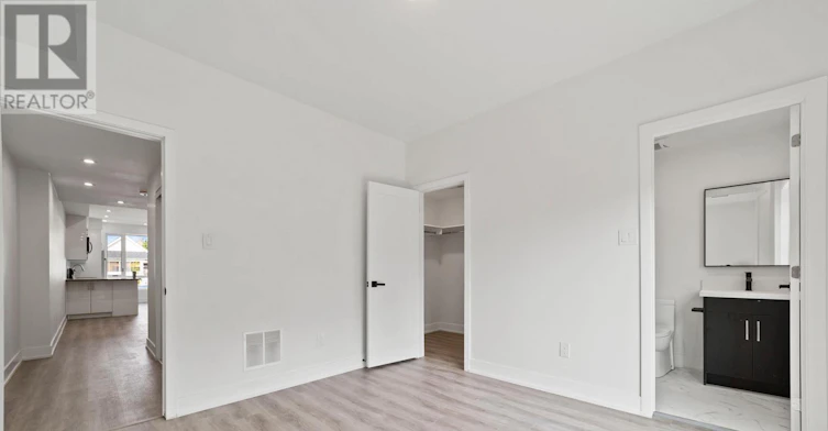 1FM-531 Delaware Avenue N, Toronto, ON, M6H 2V3 - 8