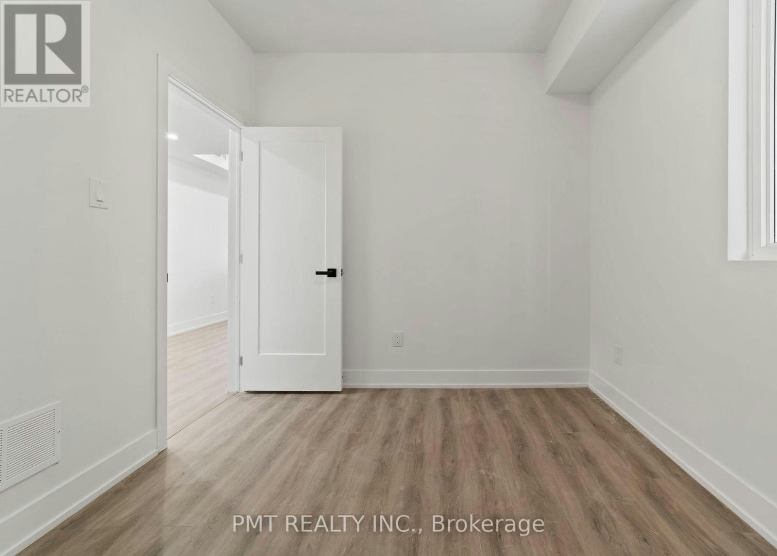 1FM-531 Delaware Avenue N, Toronto, ON, M6H 2V3 - 10