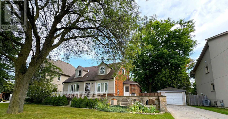 5 Lanbrooke Avenue, Toronto, ON, M2R 2C5 - 18