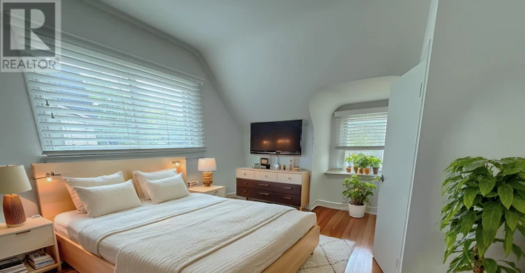 5 Lanbrooke Avenue, Toronto, ON, M2R 2C5 - 5